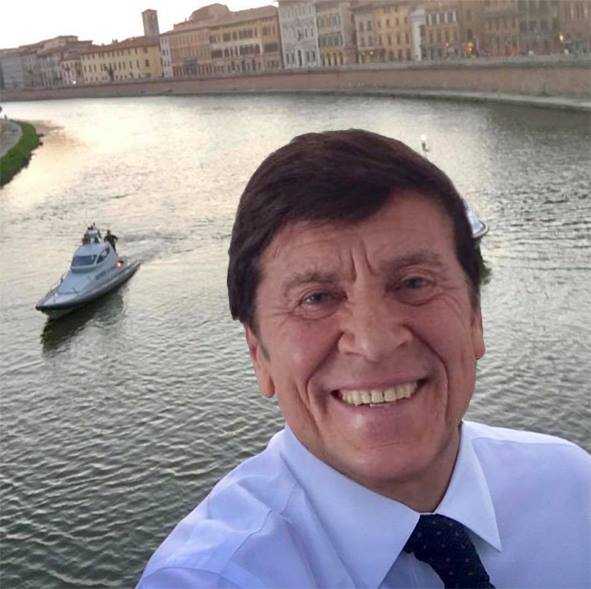 La bufala di Gianni Morandi che prende in giro Salvini