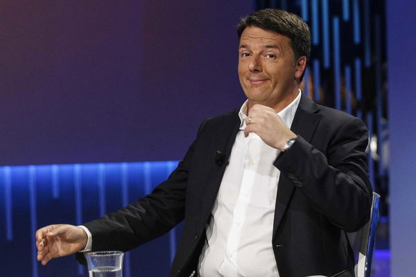 Il piano segreto di Matteo Renzi, tornare in televisione con un programma tutto suo