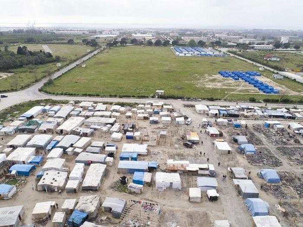 Migranti usati come bersagli: un morto e due feriti in Calabria