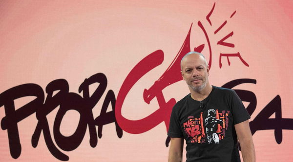 Parola di Zoro: «Questo è un governo di estrema destra, il M5S ha perso la verginità»