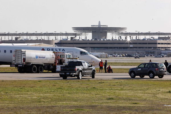 La bomba giocattolo di uno scout manda in tilt l’aeroporto di Houston
