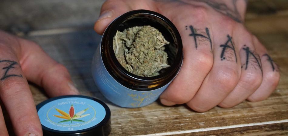 cannabis light