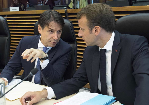 Ma quale indifferenza. Ieri Macron ha incontrato il premier Giuseppe Conte