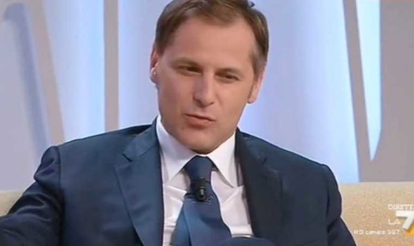 «Toninelli non è ministro»: la gaffe del sottosegretario alle Infrastrutture Armando Siri (Lega) | VIDEO