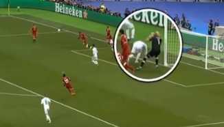Karius ha subito un trauma cranico per la gomitata di Sergio Ramos