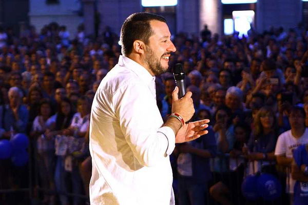 Salvini denunciato per istigazione all’odio razziale