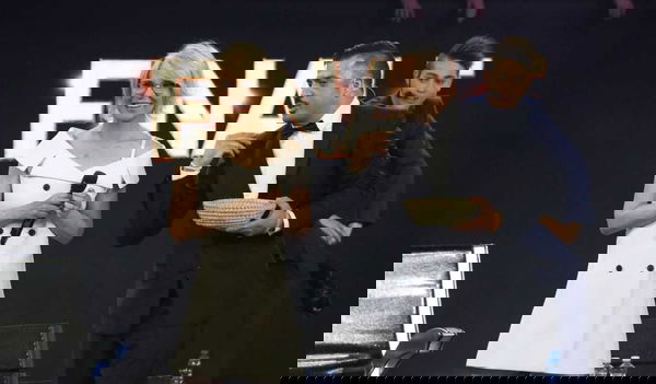 Amici 17, Pio e Amedeo e quelle battute che non fanno ridere su Aquarius e sul gommone di Ermal Meta