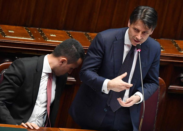 Fiducia, il prof di diritto privato Conte scivola: «Terremo conto della presunzione di colpevolezza»