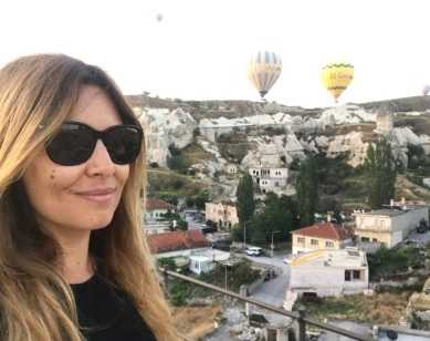 Selvaggia Lucarelli e quel tweet che fa il verso a Matteo Salvini | FOTO