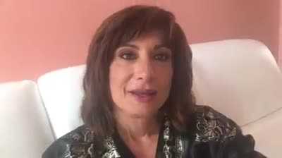 «Non mi sento rappresentata da sto fro***», frase choc su Vladimir Luxuria | VIDEO article-post