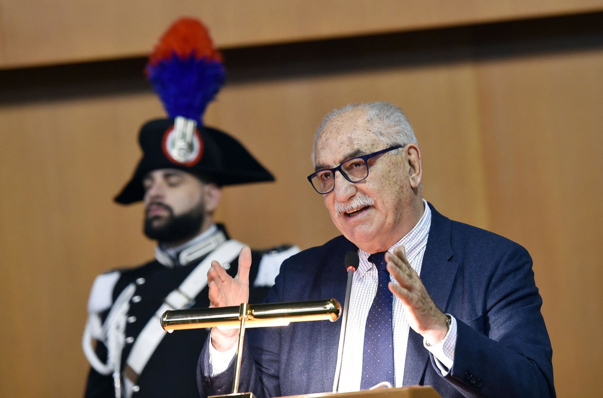 Il procuratore Spataro al ministro Bonafede: «Si pronunci sul fascicolo su Matteo Salvini» article-post