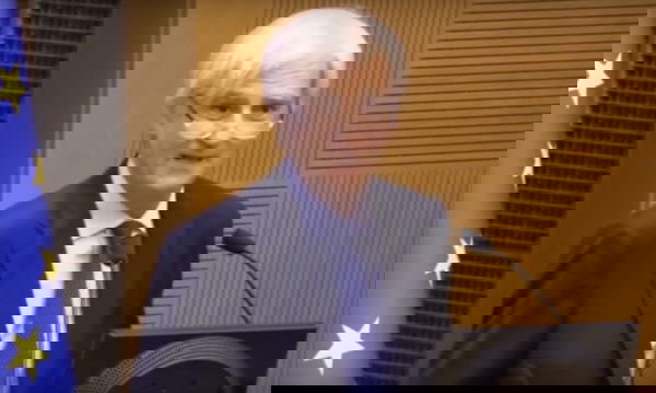 Il sovranista no-euro Antonio Maria Rinaldi incontra alla Camera M5S e CasaPound