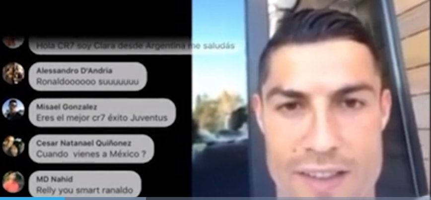 Cristiano Ronaldo saluta