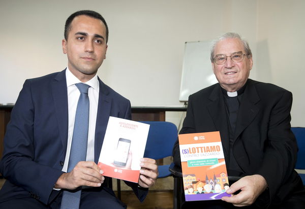 Di Maio contro il gioco d’azzardo: «Anche mio nonno giocava al Lotto, ma non ogni 10 minuti»