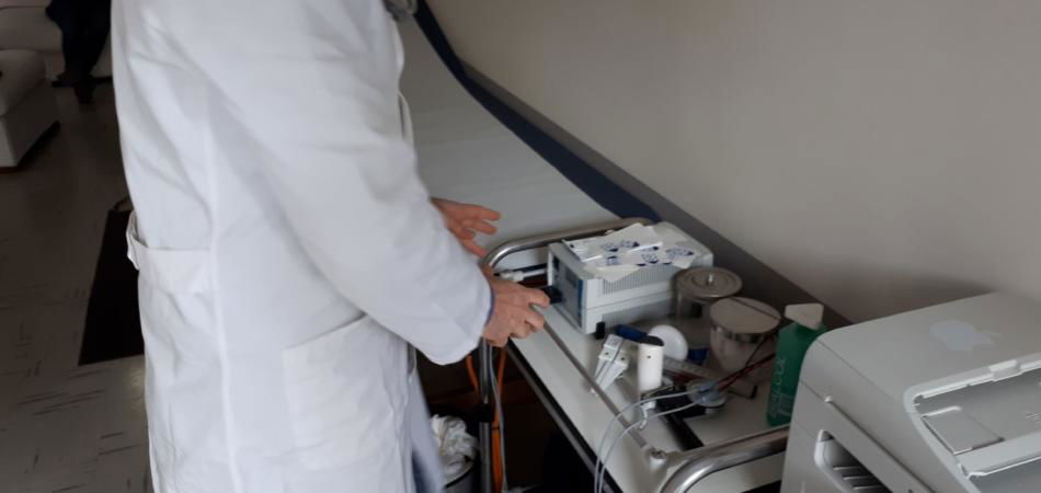 Troppo grassa, non ti visito. Consultorio