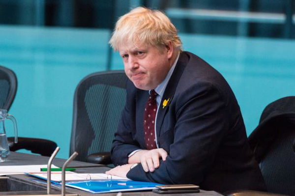 Brexit? Mayexit: si dimette anche il ministro degli esteri Boris Johnson