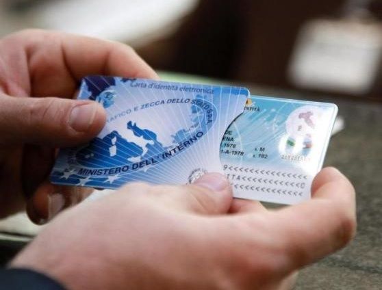 Il numero dei nuovi italiani è crollato del 27% article-post