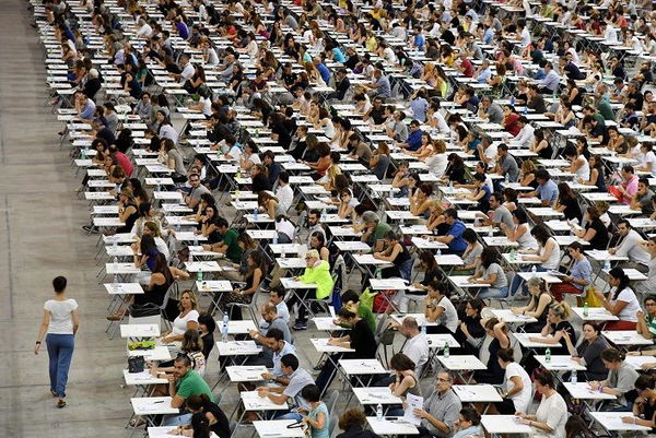 Roma, ragazza si finge maschio all’esame di carabiniere