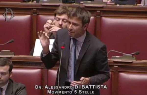La retromarcia del M5S sui voucher, un anno fa Di Maio e Di Battista volevano abolirli