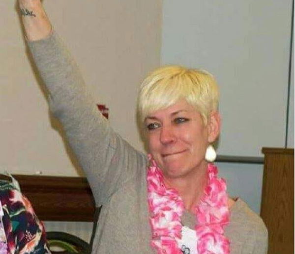 La storia di Sara che si offre come mamma di sostegno ai matrimoni LGBT