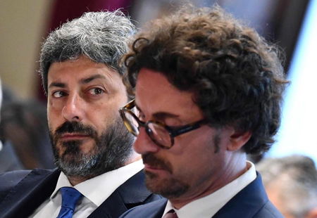 Fico e Toninelli: ecco il fronte contro Di Maio e Salvini article-post