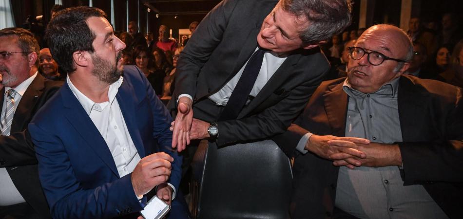Alemanno difende Salvini