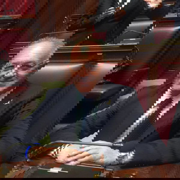 In Abruzzo, si è rotto il centro-destra