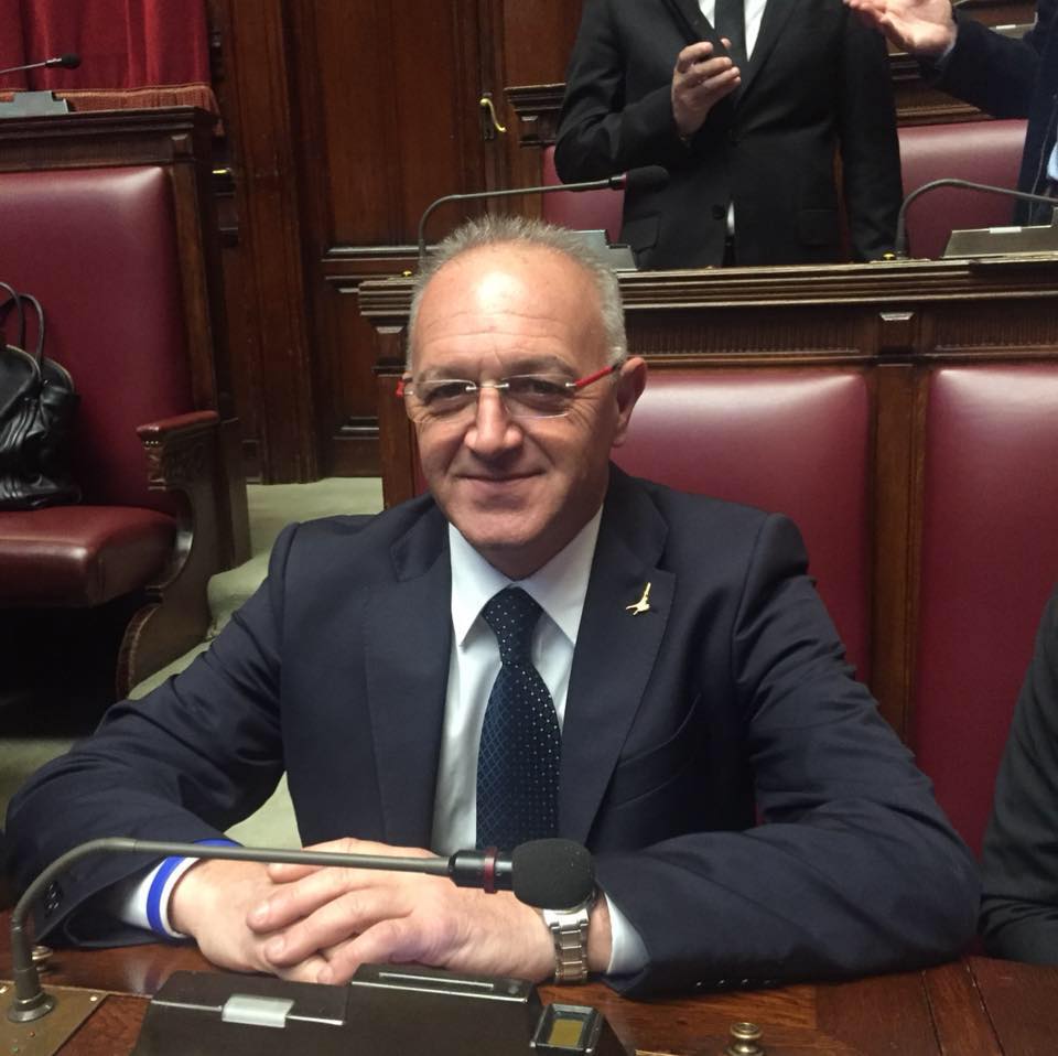 In Abruzzo, si è rotto il centro-destra article-post