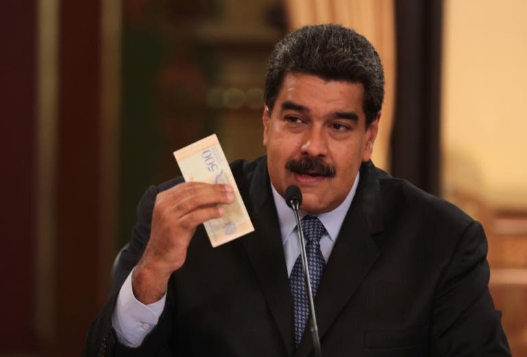 Maduro moltiplica per 34 volte il salario minimo dei venezuelani