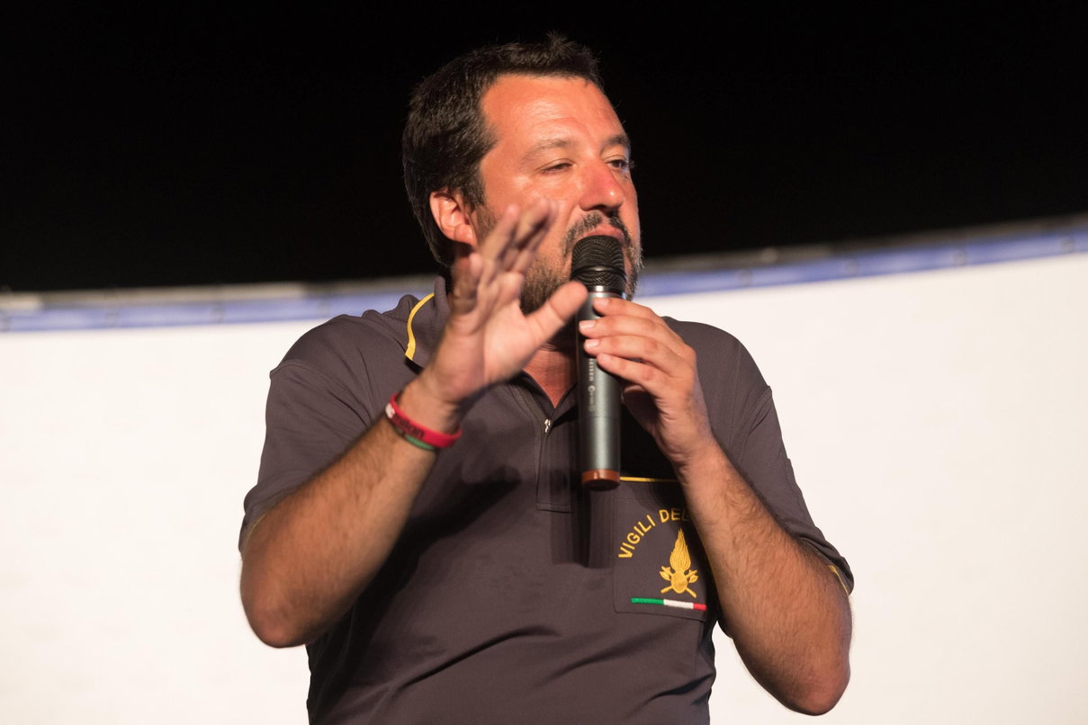 Il sogno «No Way» di Salvini: l’Italia chiuderà i propri confini come l’Australia article-post