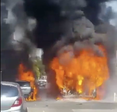 Bus in fiamme a Roma, nessun ferito article-post