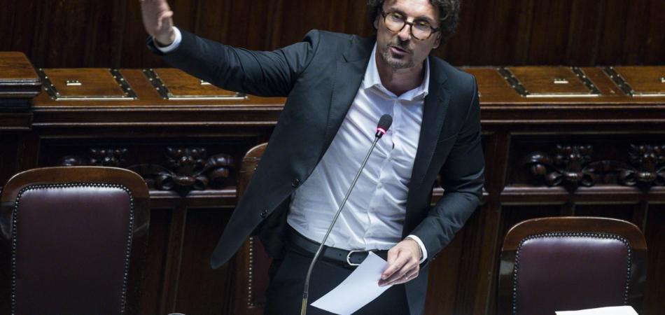 Toninelli motovedette invisibili