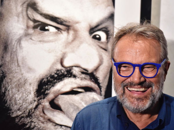 Oliviero Toscani: «Papà fotografò Mussolini a piazzale Loreto. E io dove scatterò la foto a Salvini?»
