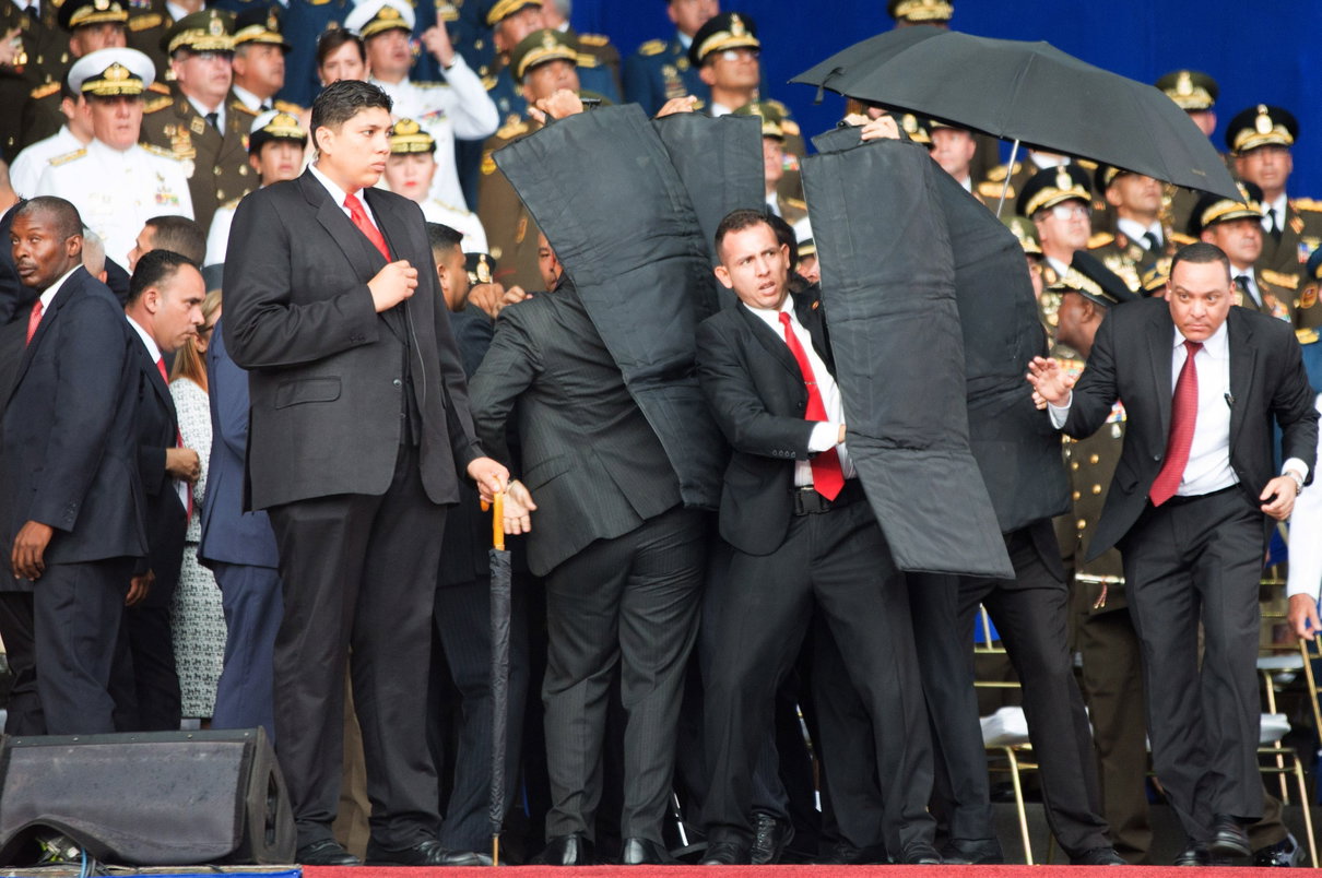 Venezuela, attentato contro Maduro in diretta tv: lui accusa la Colombia | VIDEO article-post