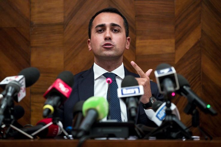 Di Maio parla dei «20 miliardi che diamo all’Europa». Ma il dato è sbagliato article-post