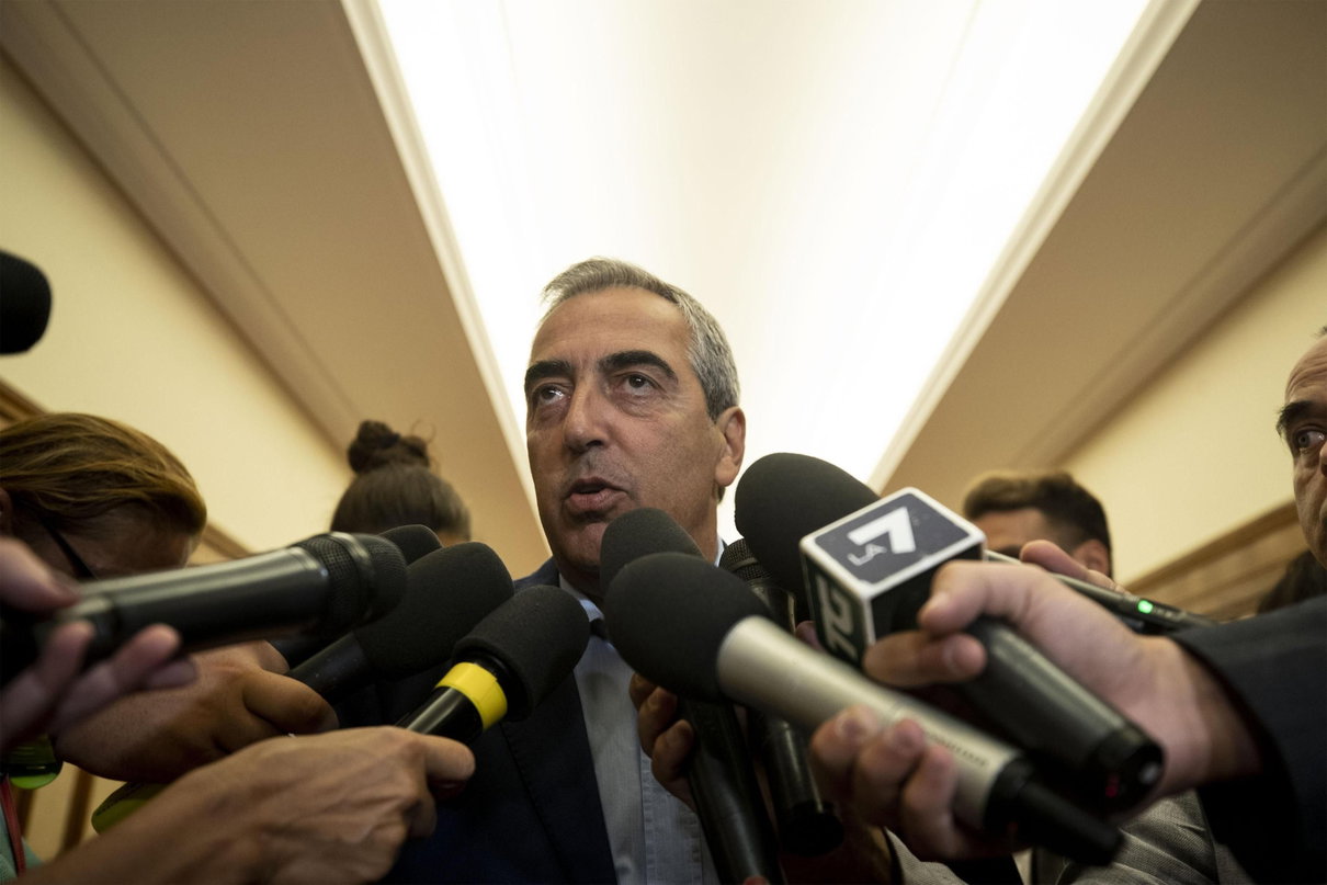 Gasparri: «L’Italia è in pericolo. Cacciare i grillini è un dovere democratico» article-post