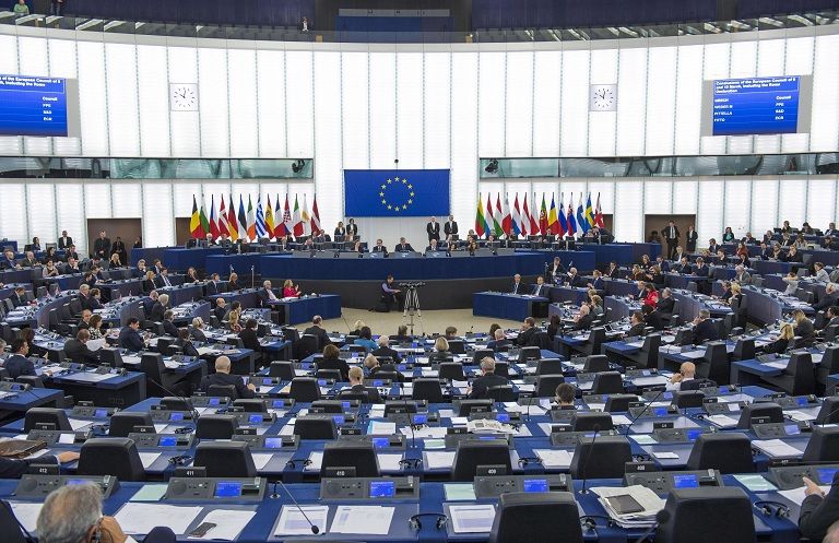 La direttiva sul copyright ha diviso il Pd al Parlamento Europeo article-post