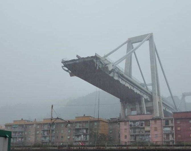 Genova: il 18 i funerali delle vittime. Rai trasmette la cerimonia (senza spot per 24 ore) article-post