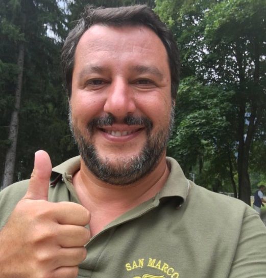 L’Espresso: «La propaganda social di Salvini costa 1000 euro al giorno (e la paghiamo noi)»