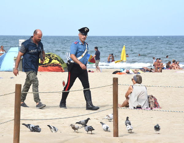 Violenta turista danese a Rimini: in passato, denunciato per altre tre episodi del genere