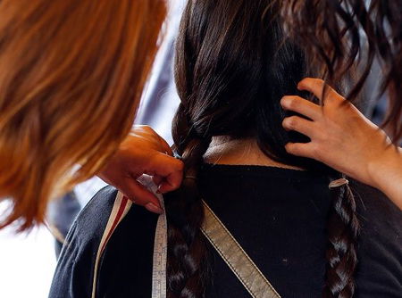 La bimba di 10 anni che regala la sua lunga treccia ai piccoli malati article-post