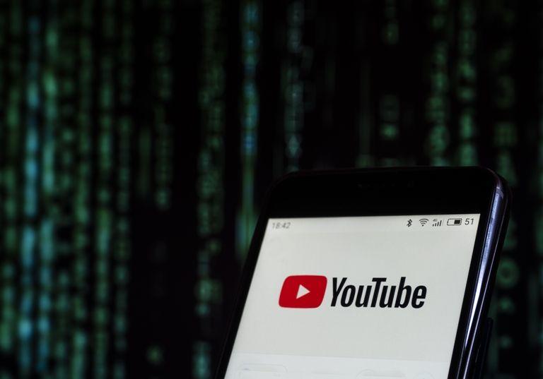 Un 14enne muore asfissiato partecipando a una sfida lanciata sul web