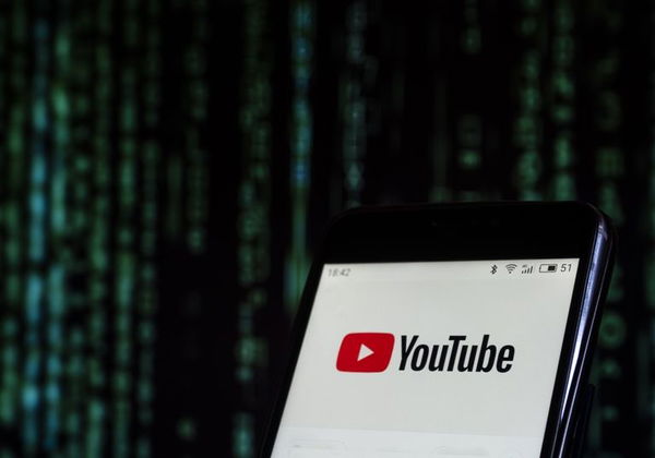 Un 14enne muore asfissiato partecipando a una sfida lanciata sul web