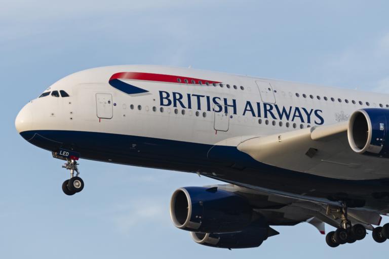 British Airways: se hai viaggiato con la compagnia, la tua carta di credito potrebbe essere a rischio
