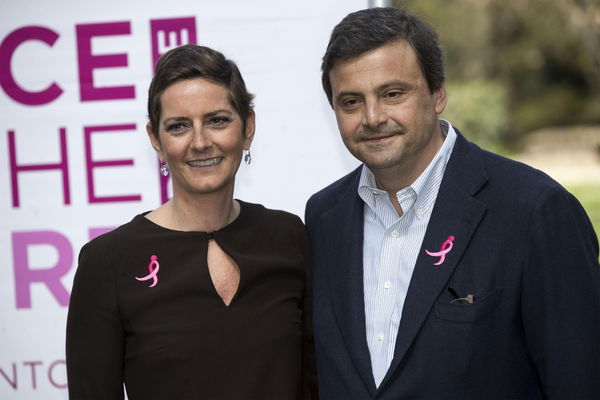 «Che uomo sarei se fuggissi?», Carlo Calenda racconta la malattia della moglie