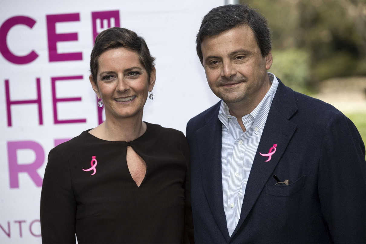 «Che uomo sarei se fuggissi?», Carlo Calenda racconta la malattia della moglie article-post