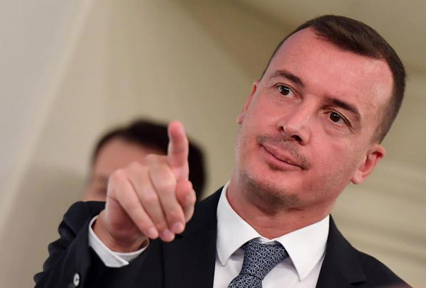 Quando Rocco Casalino diceva: «I romeni puzzano» | VIDEO