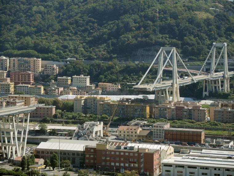 Crollo ponte Morandi, anche la commissione voluta da Toninelli dà la colpa ad Autostrade