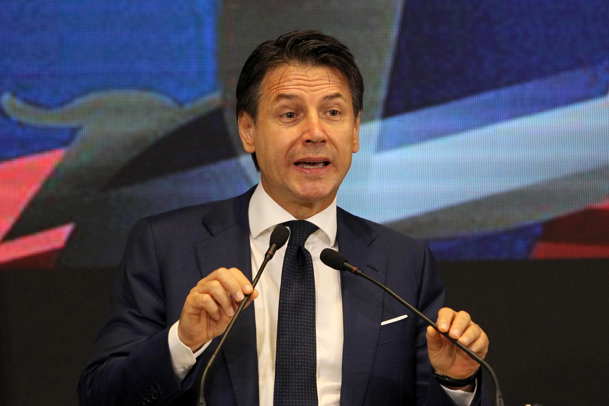 Il premier Conte ha rinunciato alla cattedra a La Sapienza? Sembrerebbe di no article-post