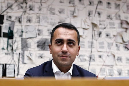 Il (brutto) record di Di Maio: tre addetti stampa e un solo decreto presentato article-post